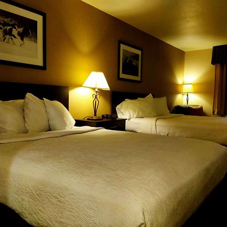 Best Western Pinedale Inn Esterno foto